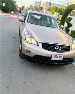 إنفينيتي EX